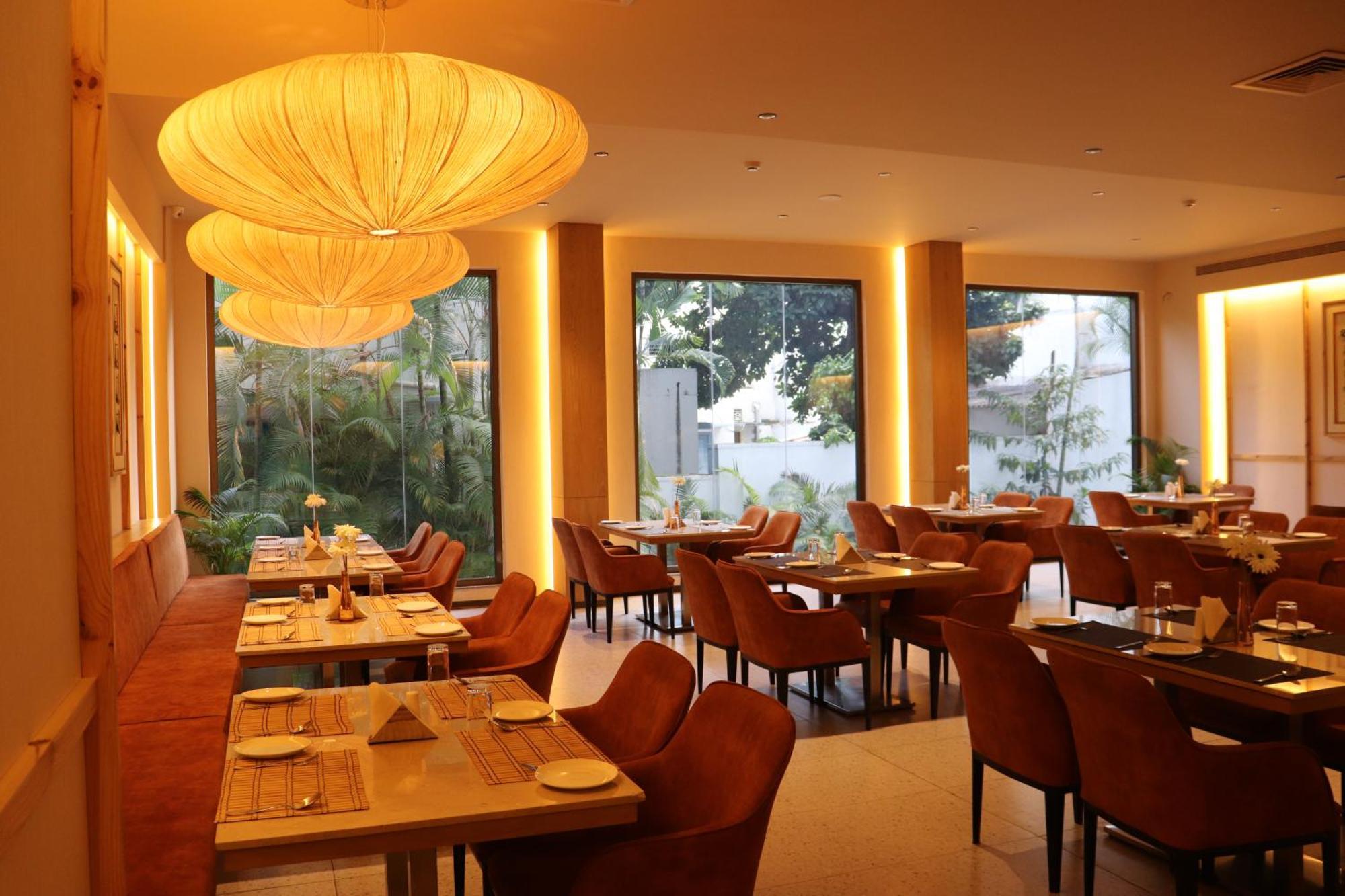 37Th Crescent Hotel Bengaluru Exterior foto