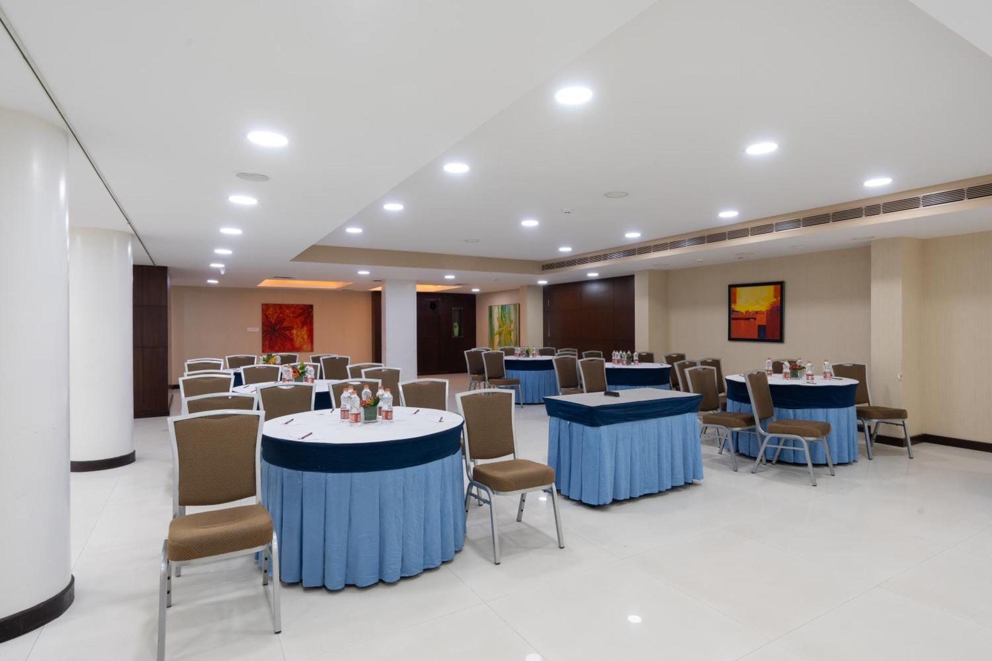 37Th Crescent Hotel Bengaluru Exterior foto